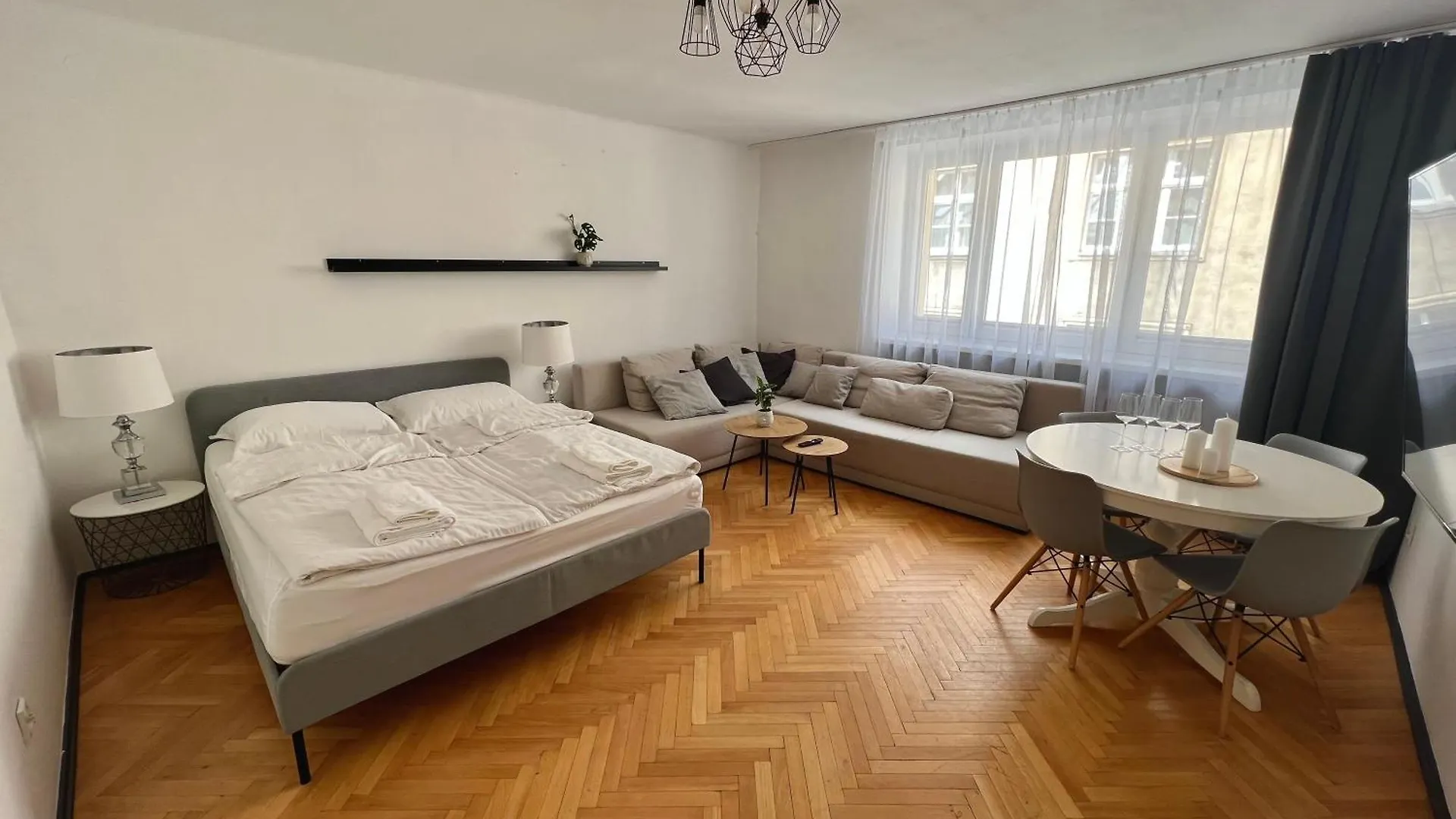 Tomasza Street Main Square Apartment Krakow